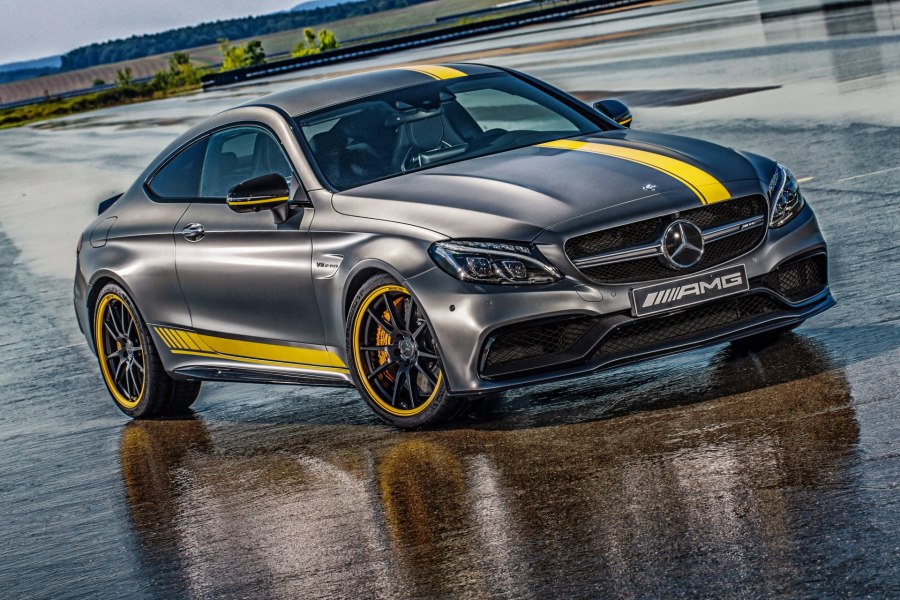 Мерседес Бенц c63s АМГ