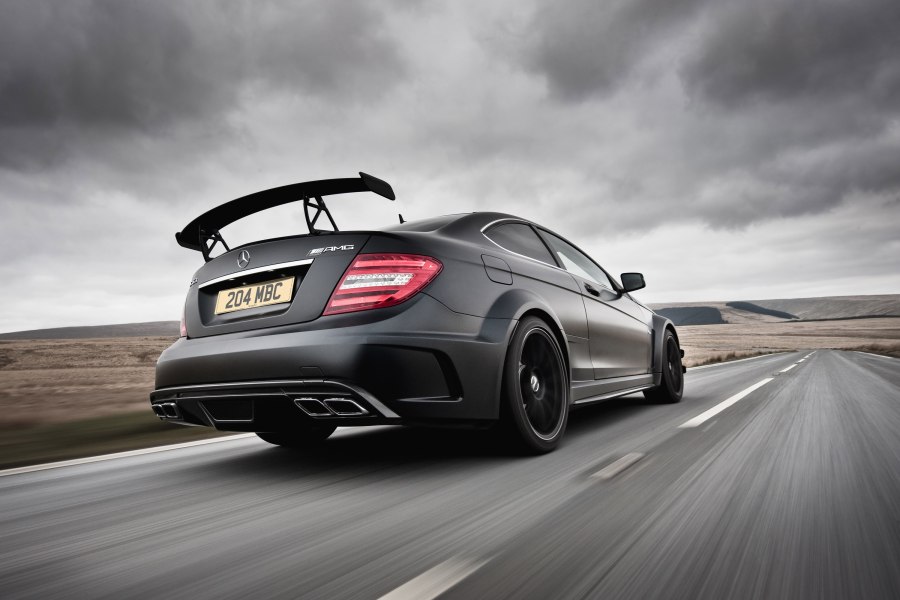 Mercedes Benz c63 AMG купе