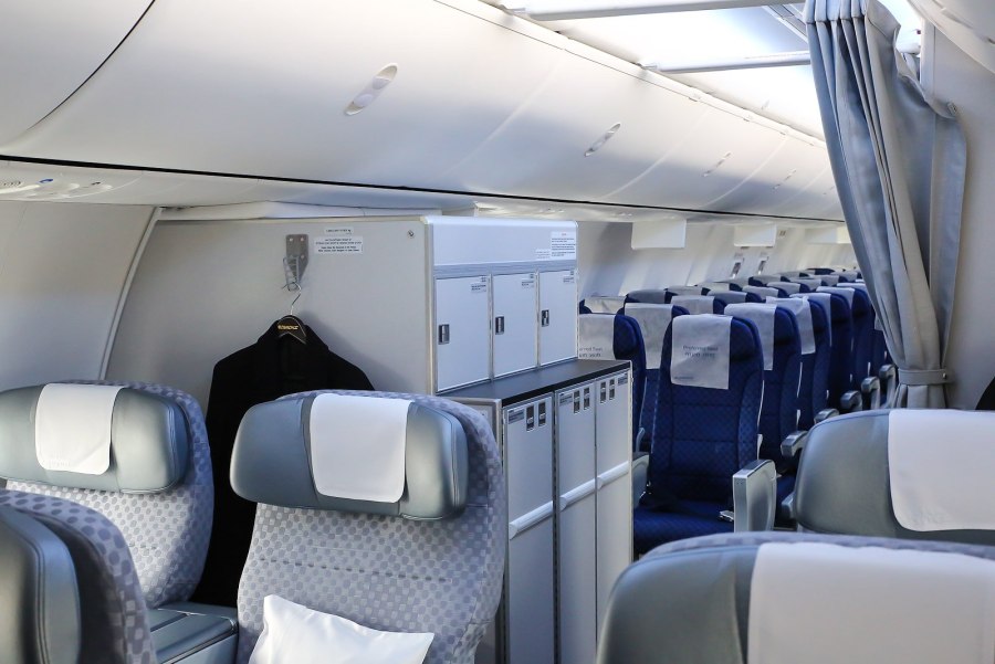 El al Business class 737 900