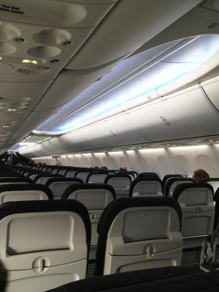 Боинг 737-900