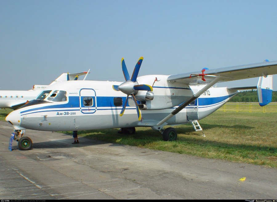 Антонов АН-24