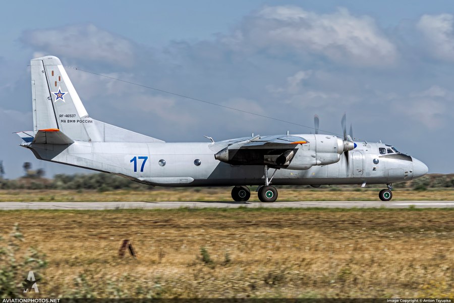 Aero l-29 Delfin кабина