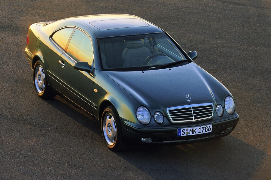 Mercedes-Benz CLK c208