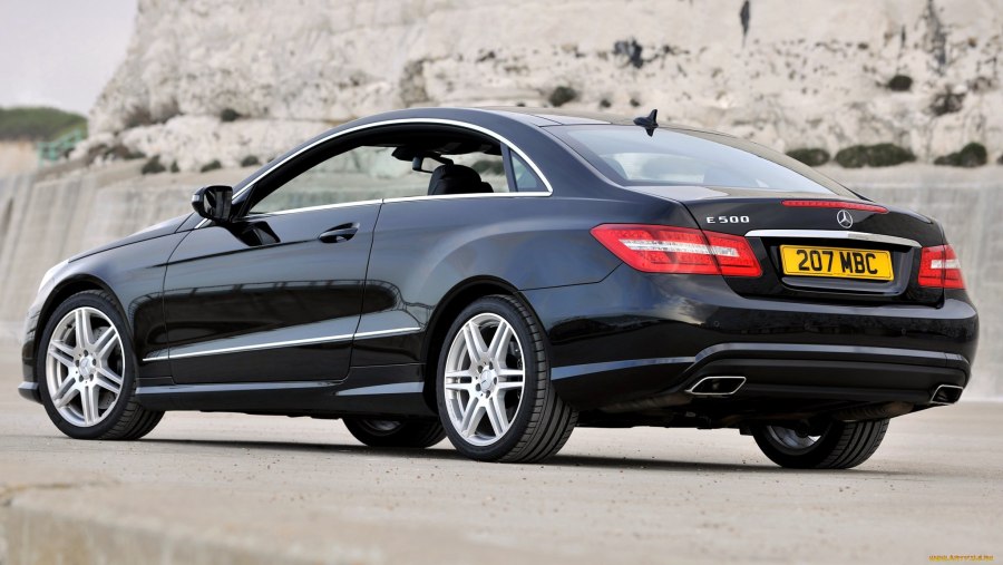 Мерседес e500 купе