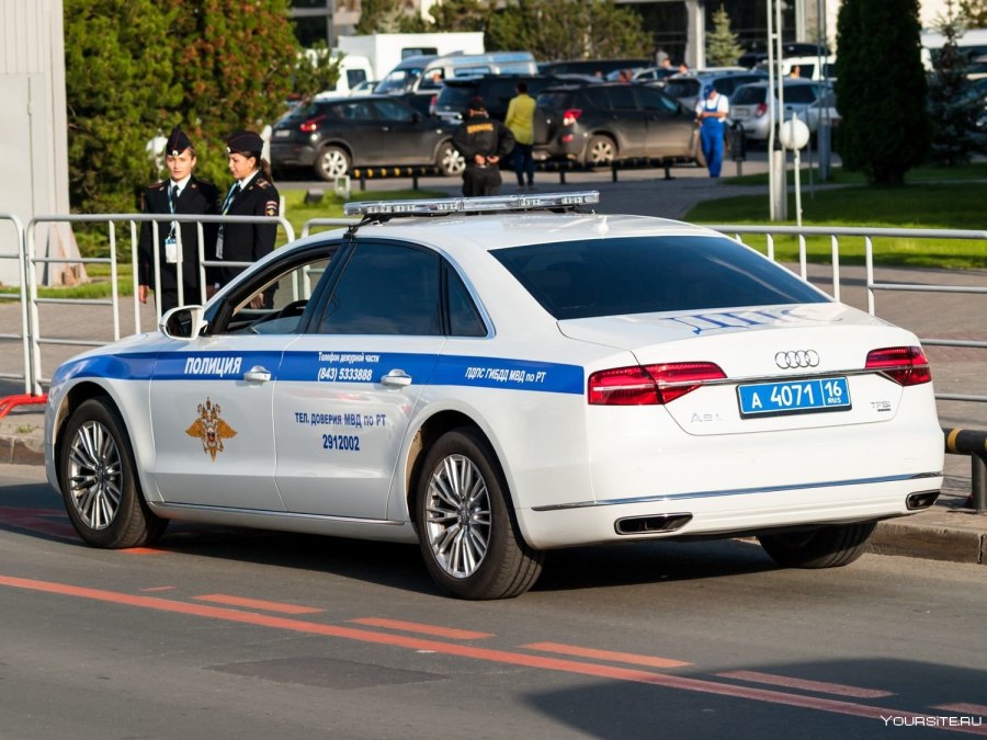 Ауди а8 полиция