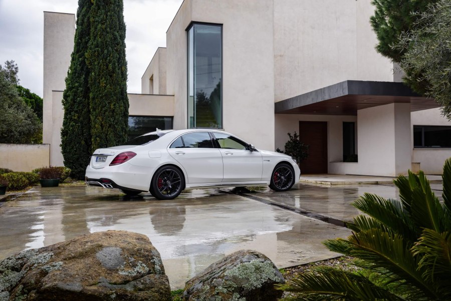Mercedes s63 AMG обои