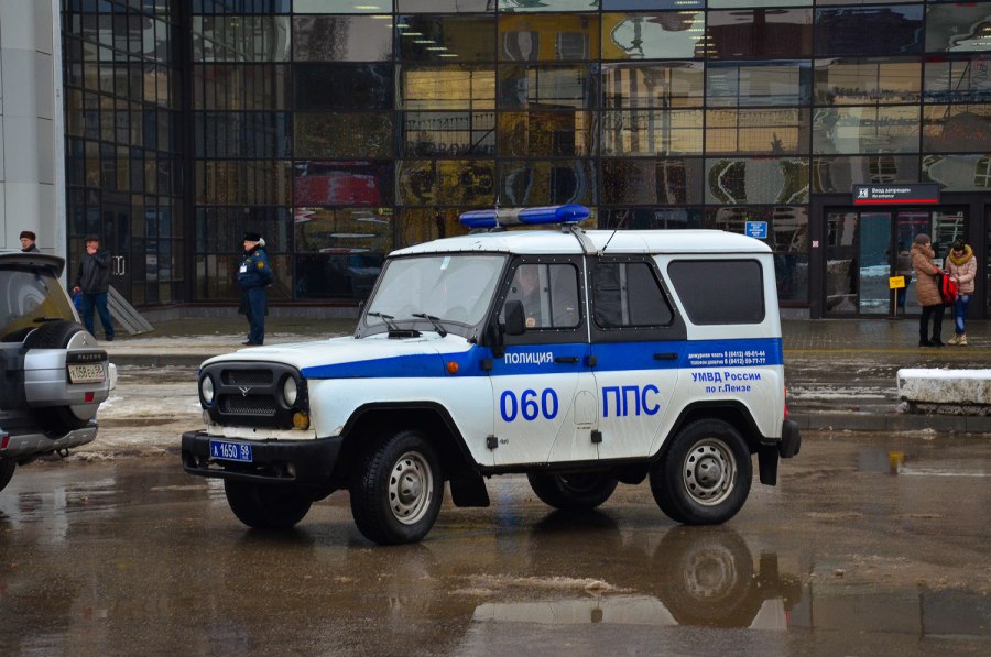 УАЗ 3163 полиция