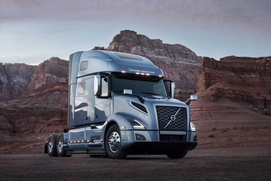 Volvo VNL 760 2018