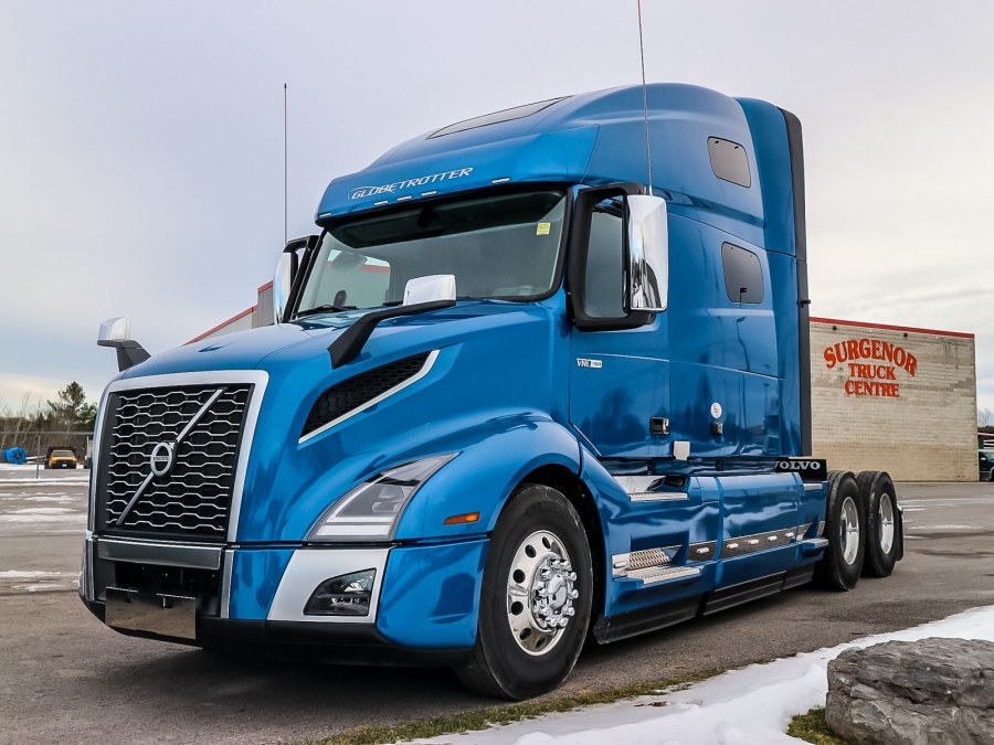 Volvo VNL 780