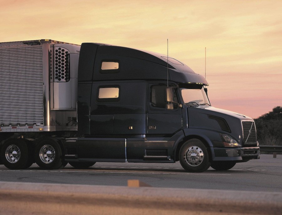Volvo VNL 2020 ATS
