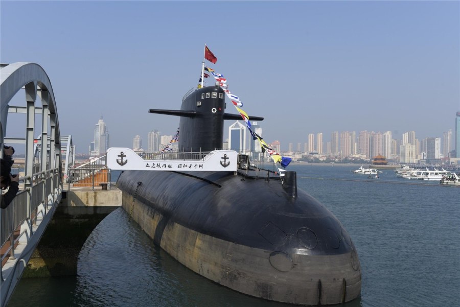 Китайская атомная подводная лодка