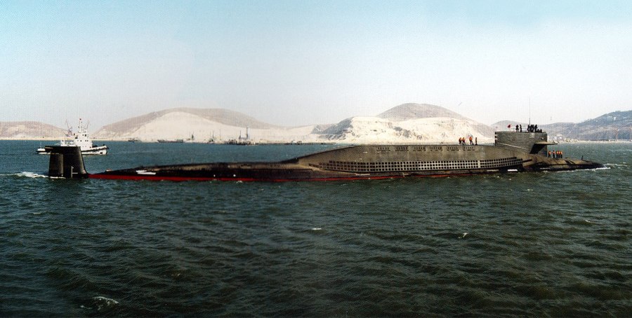 Дизель-электрическая подлодка Type 032
