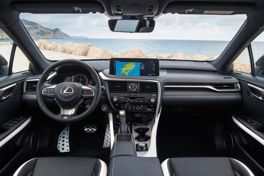 Lexus RX 2020 Interior