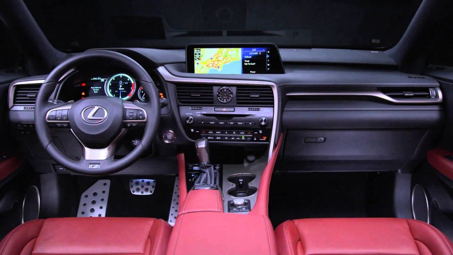 Лексус РХ 350 F Sport салон