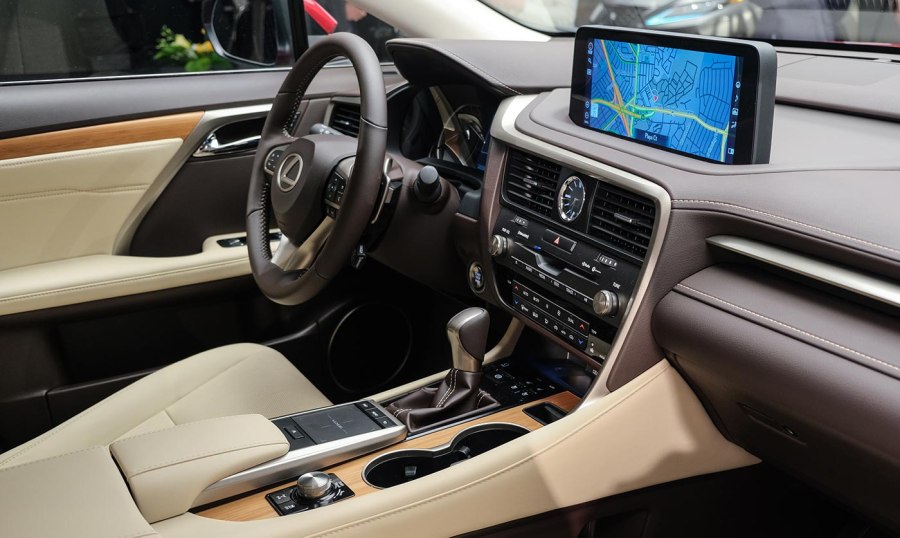 Lexus RX 2020 Interior