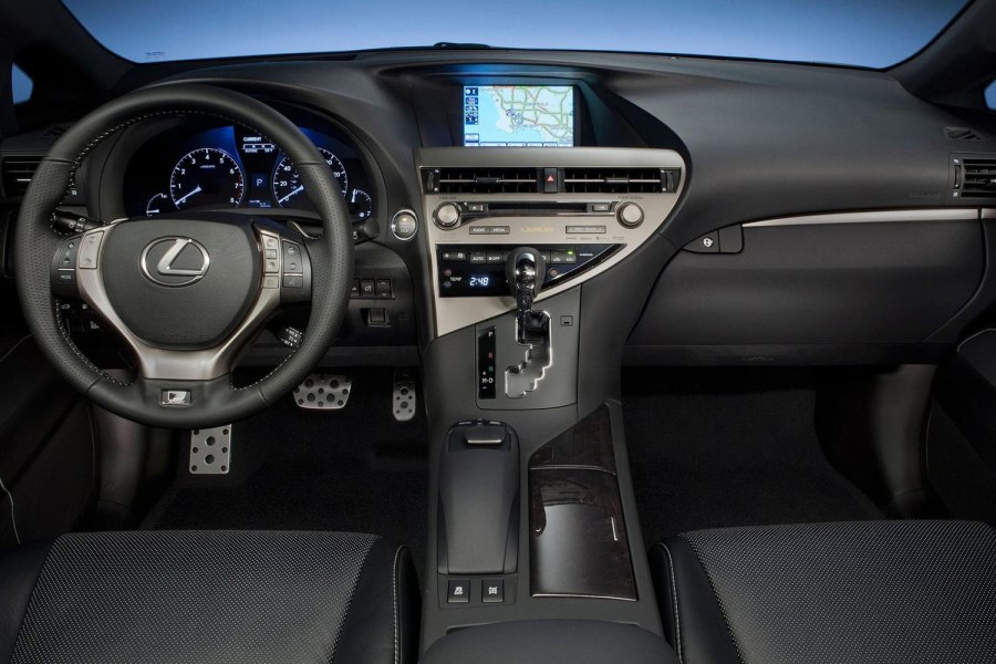 Lexus rx350 2012 салон