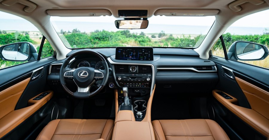 Lexus rx350 2020 салон