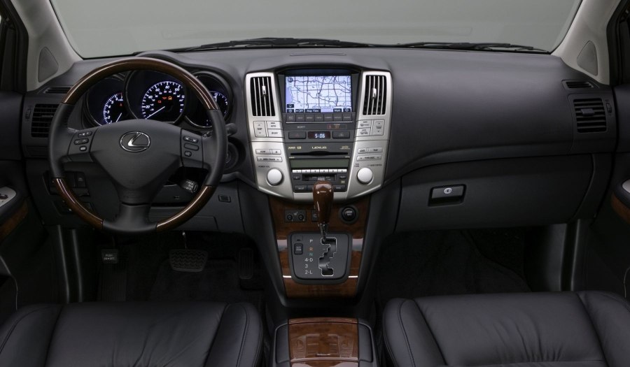 Лексус РХ 350 2008 салон