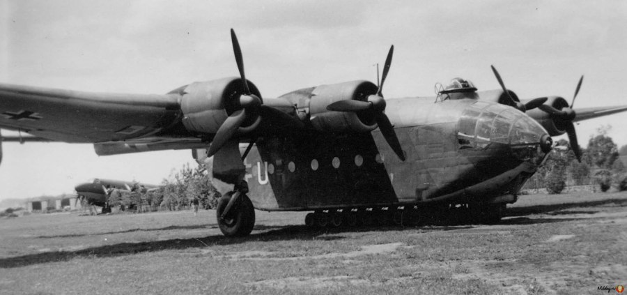 Арадо 320