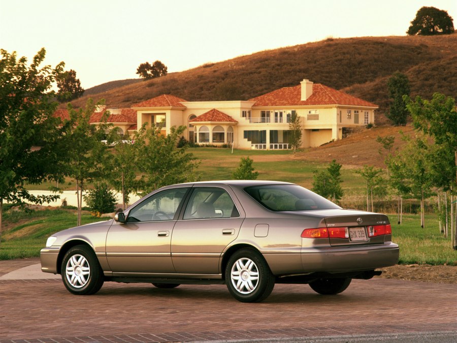 Toyota Camry 1999 2.2