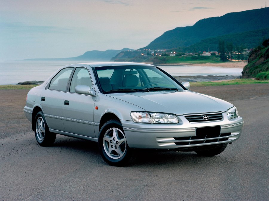 Toyota Camry xv20