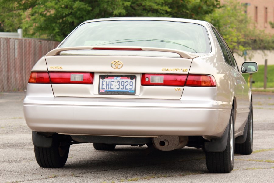 Toyota Camry 2000 2001
