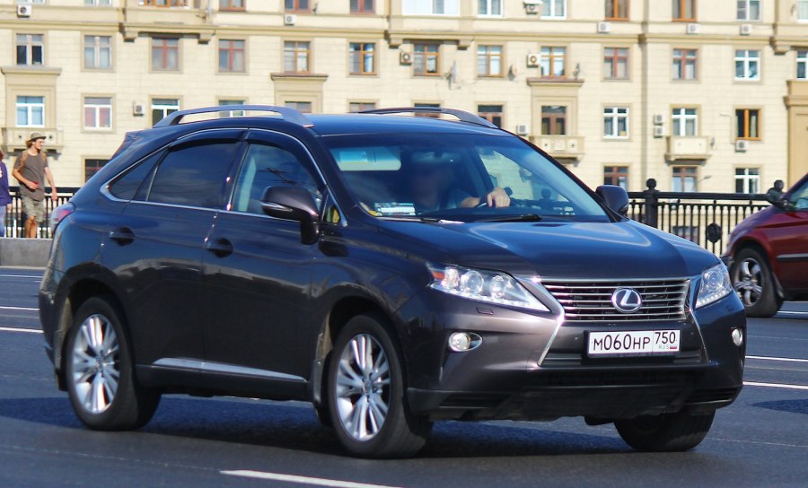 Lexus м827уа750