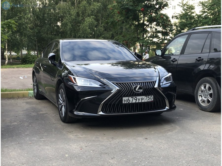 Lexus is 750