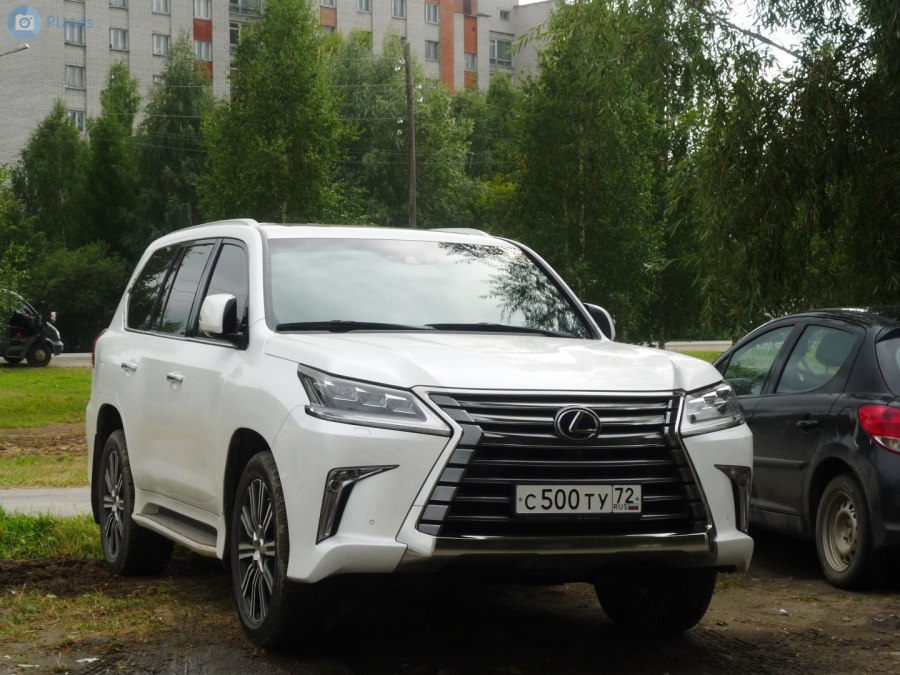Лексус lx500 2021