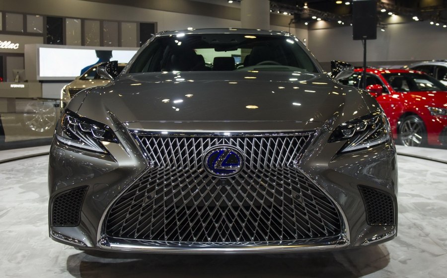 Lexus LX 500h