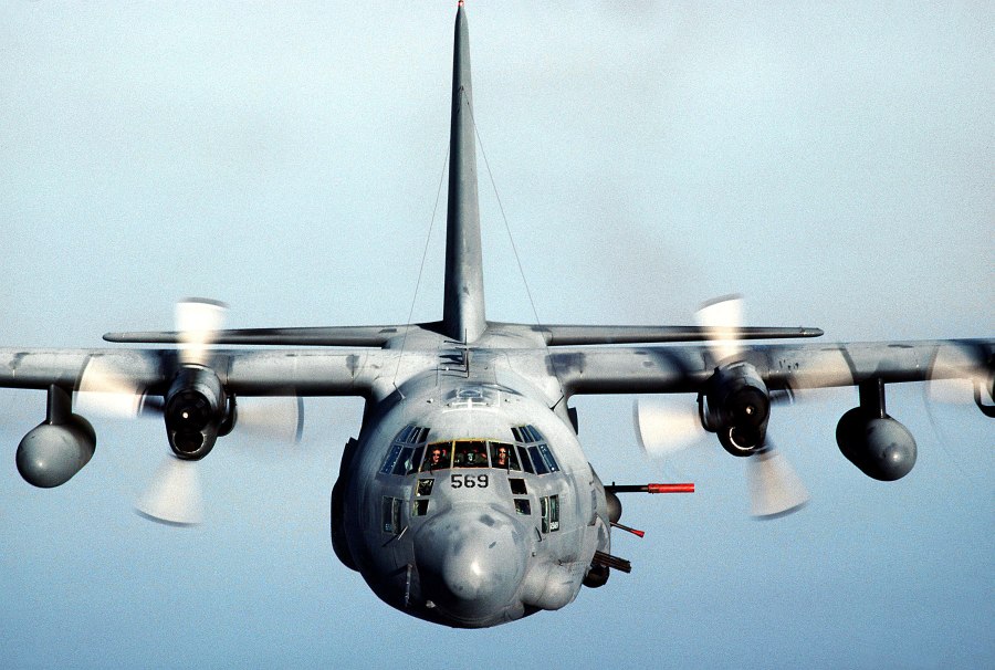 Летающая батарея Lockheed AC-130