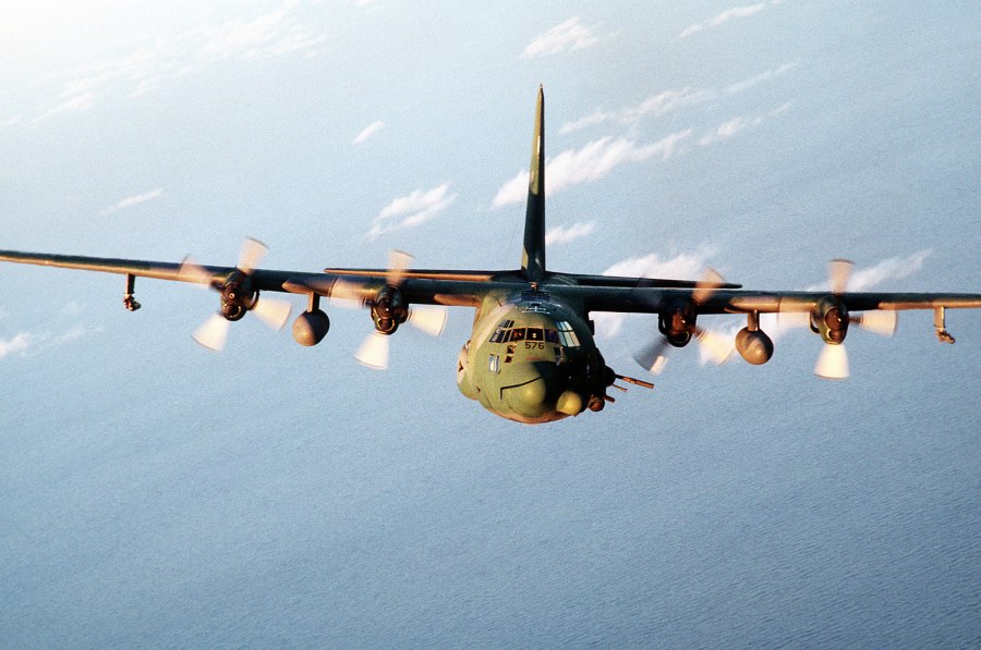 Летающая батарея Lockheed AC-130