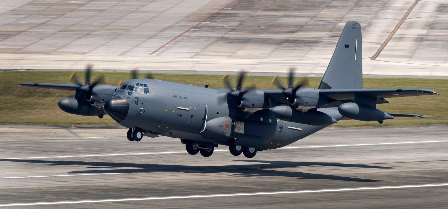 Заправщик Kc-130