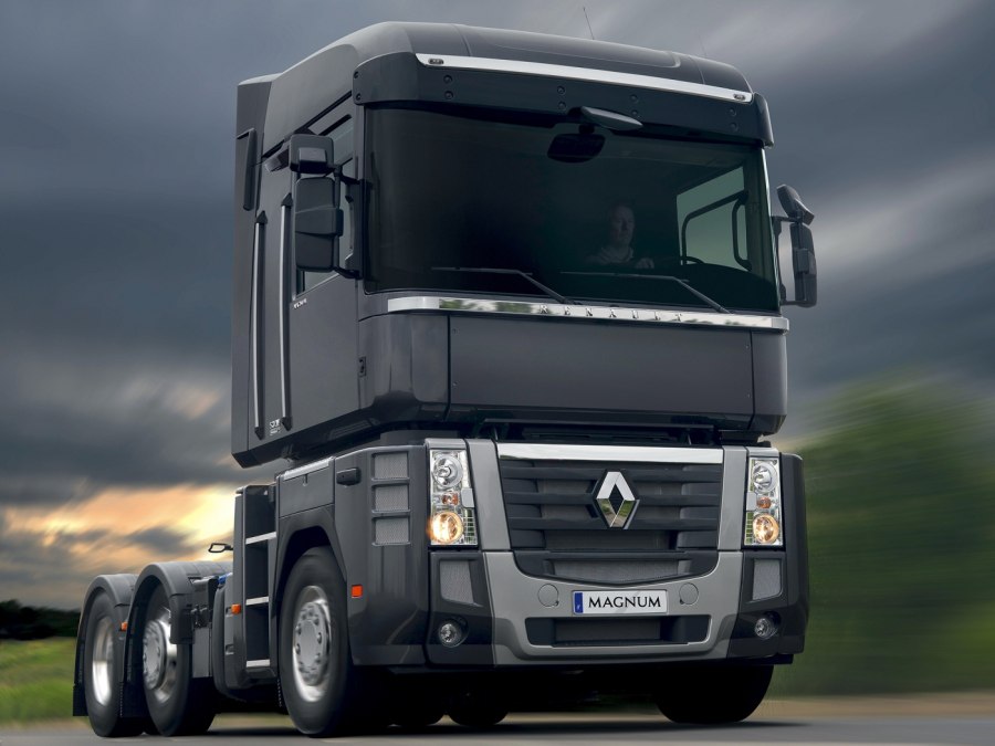 Renault Magnum 2022
