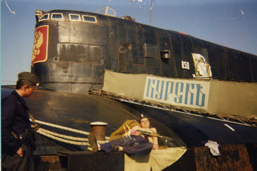 Атомная подводная лодка Курск 2000