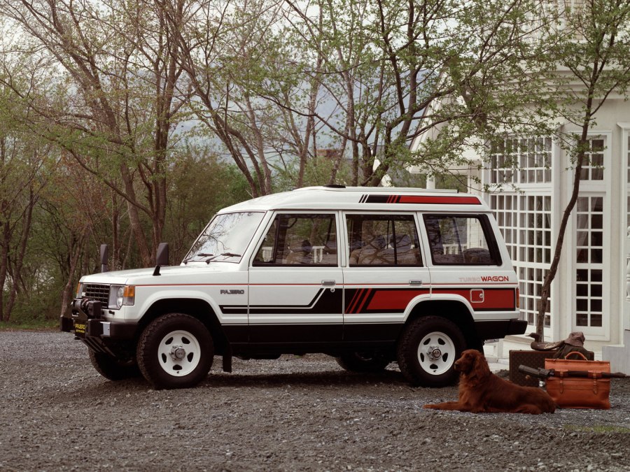 Mitsubishi Pajero 1 поколение 1986