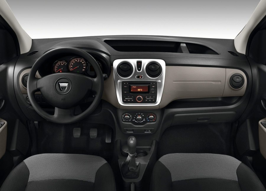 Renault Dokker Stepway салон
