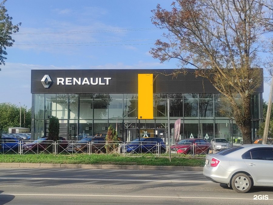 Автосалон Renault