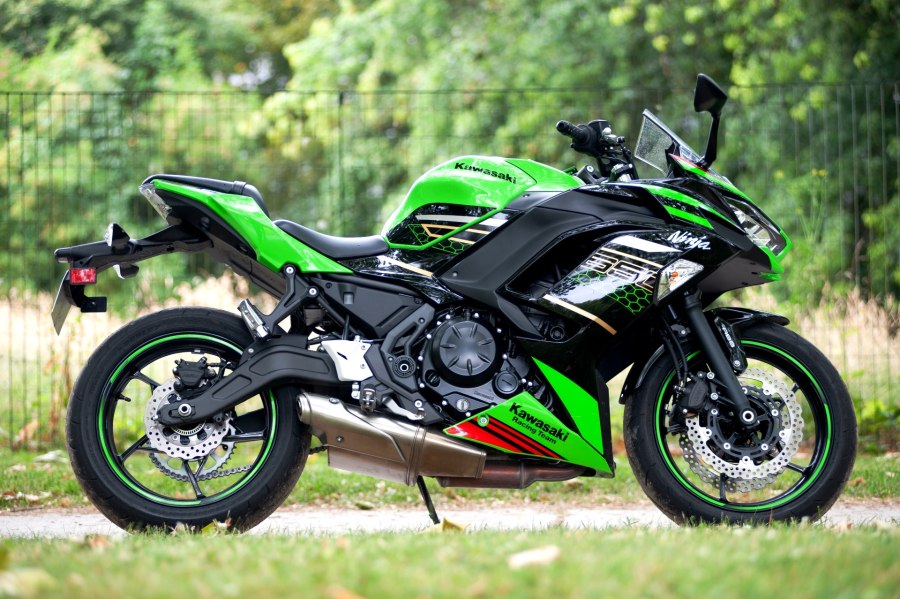 Kawasaki Ninja 650 2021