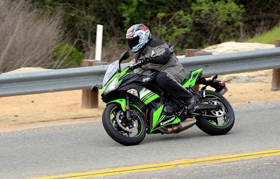 Kawasaki Ninja 650 черный