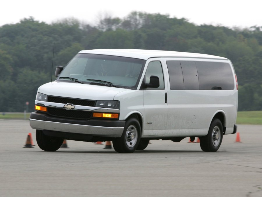 Chevrolet Express van 4х4