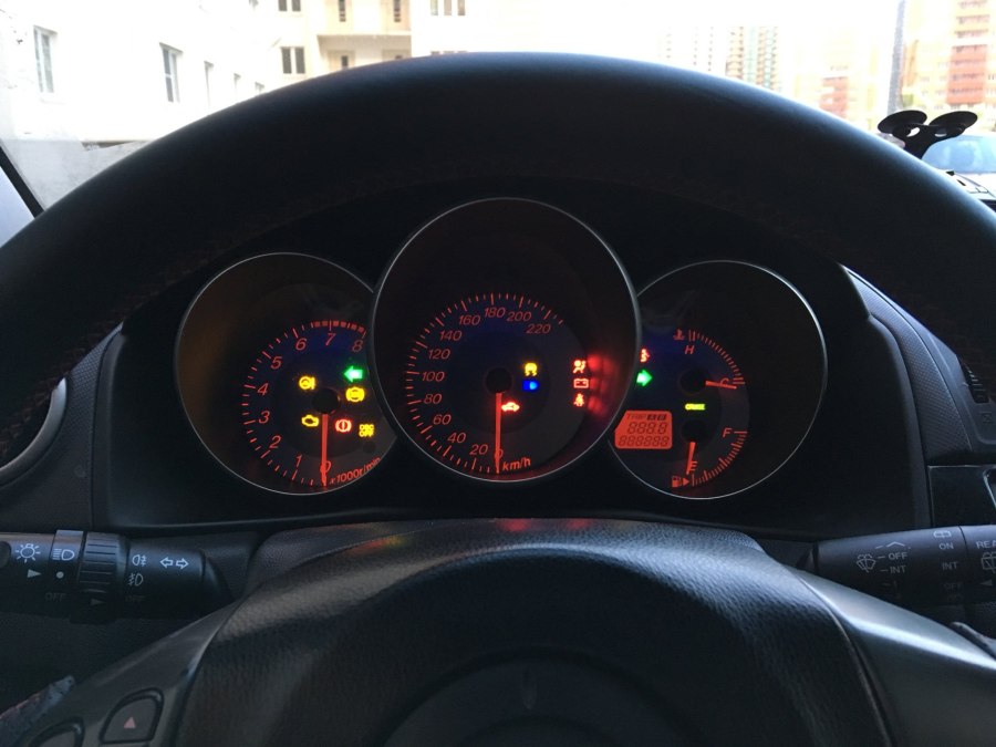Приборка Мазда 3 2007