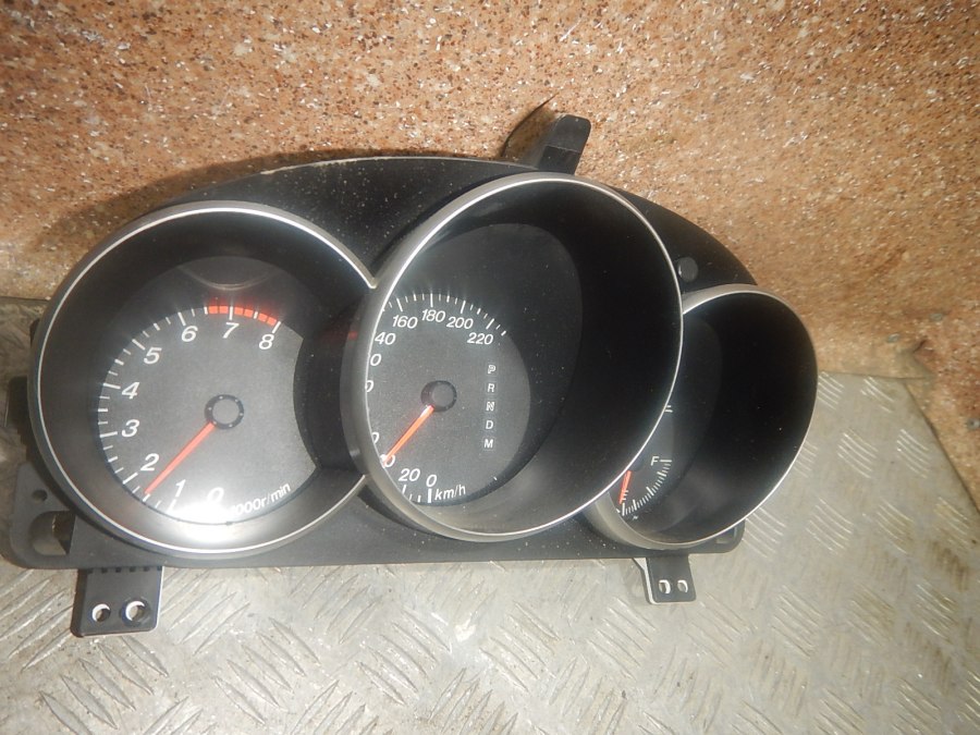 Mazda 3 BK панель