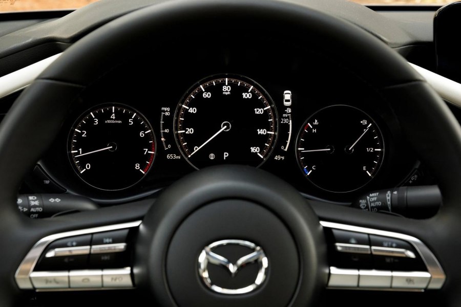 Mazda 6 новая приборная панель