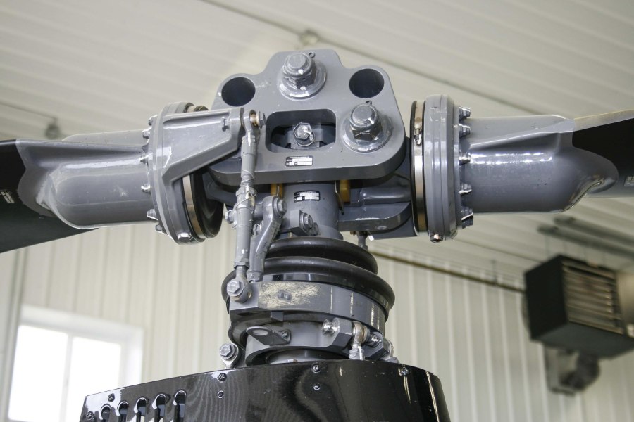 Robinson r44 втулка винта