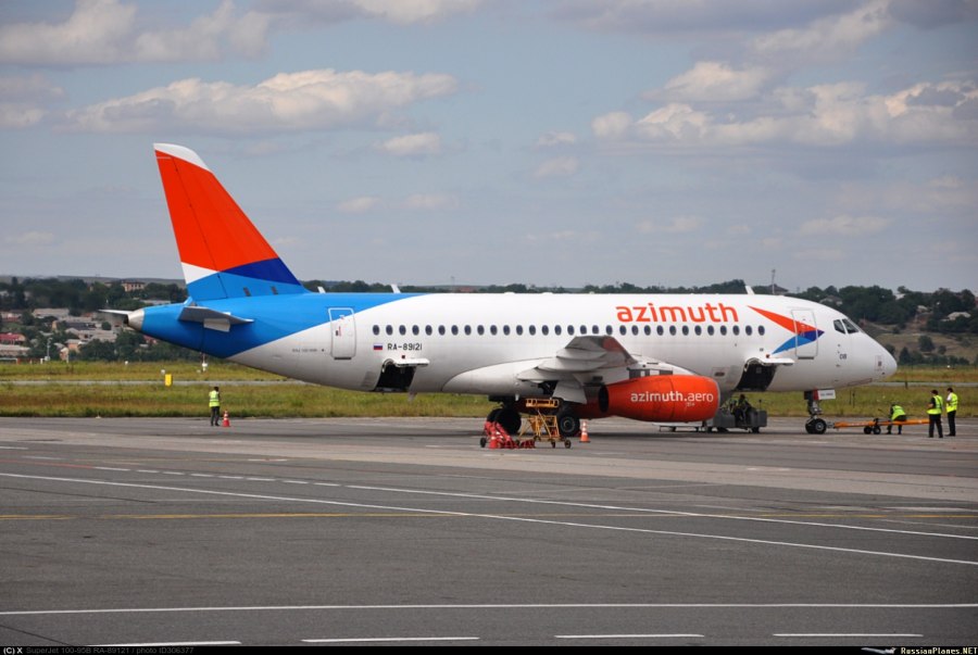 Sukhoi Superjet 100