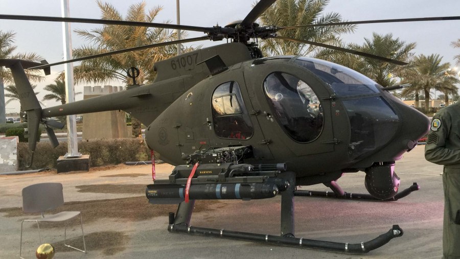 Вертолет Ah-6i