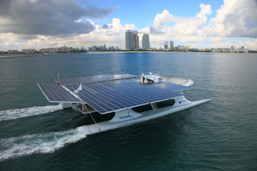 Катамаран PLANETSOLAR