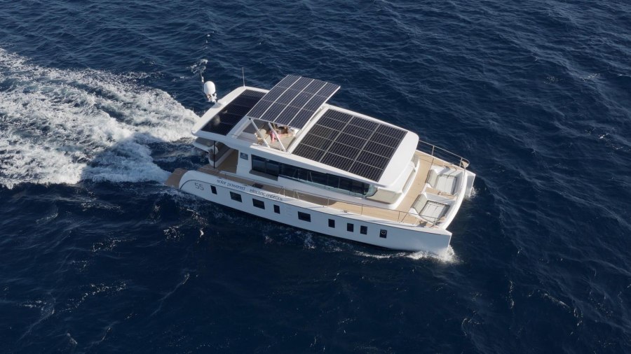Silent Yachts 55 e-Catamaran
