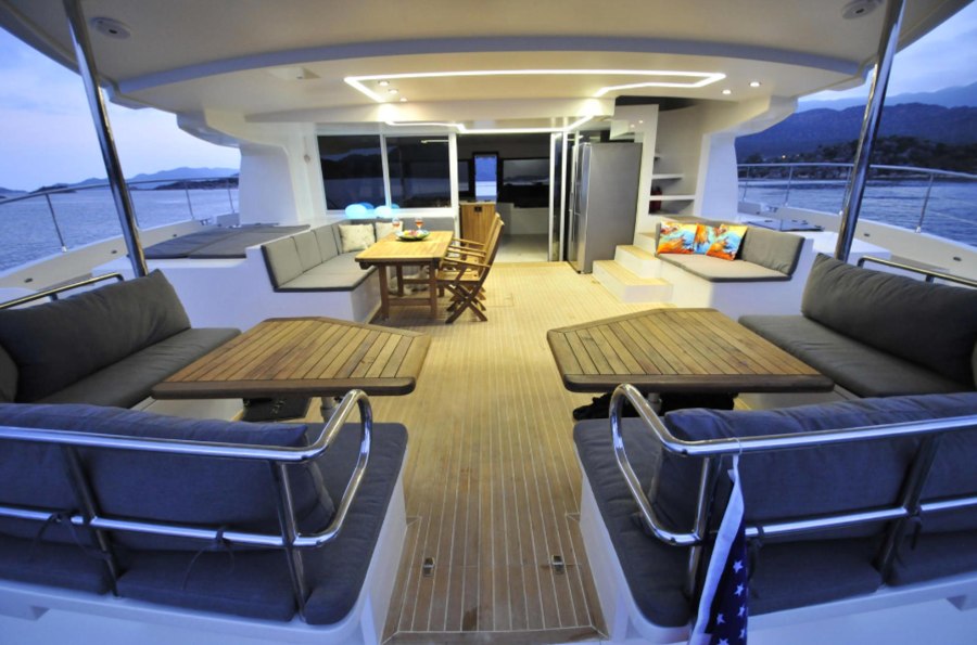 Solar Hybrid Catamaran